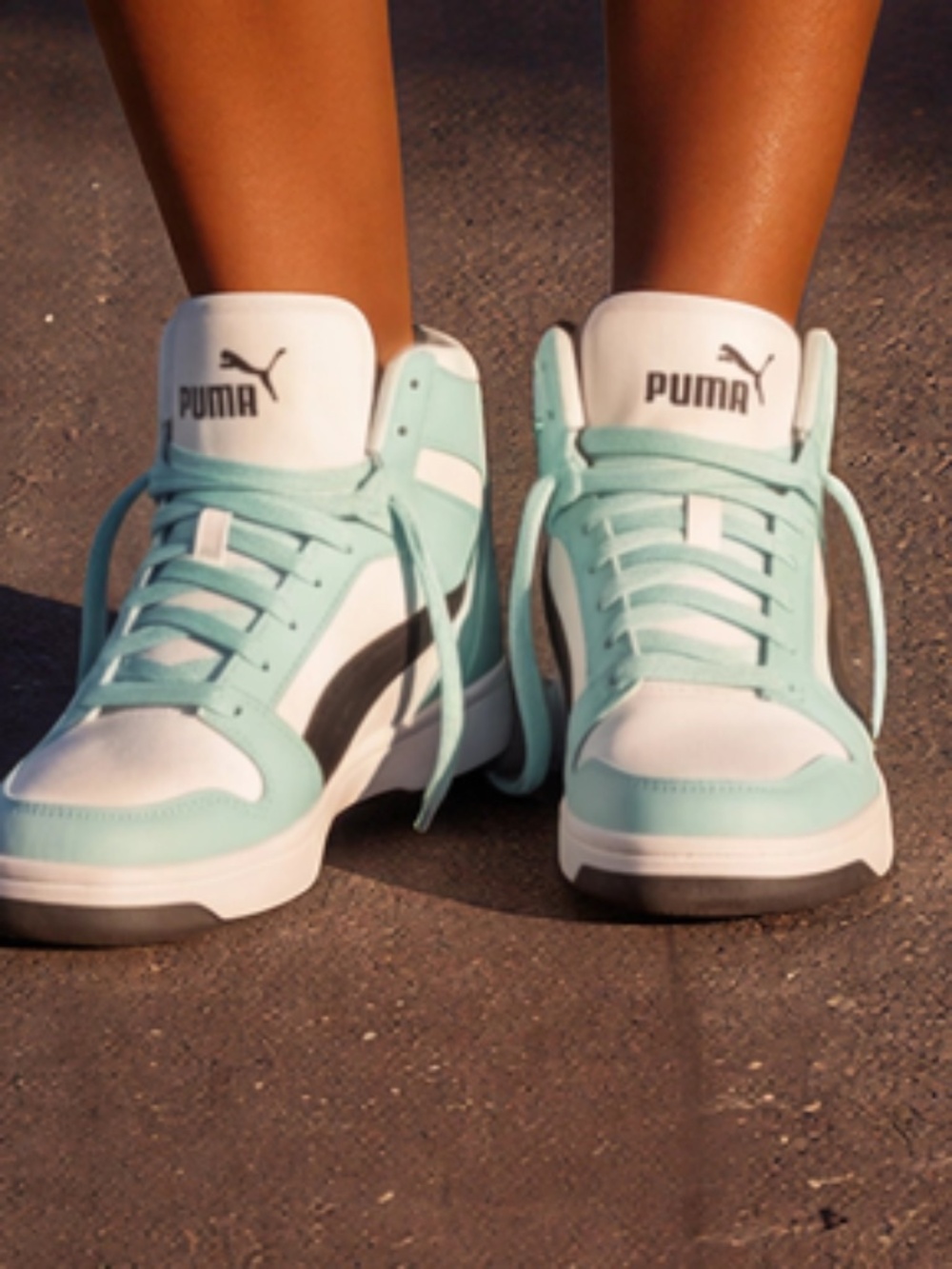 NWOT Puma Rebound Women's Midtop